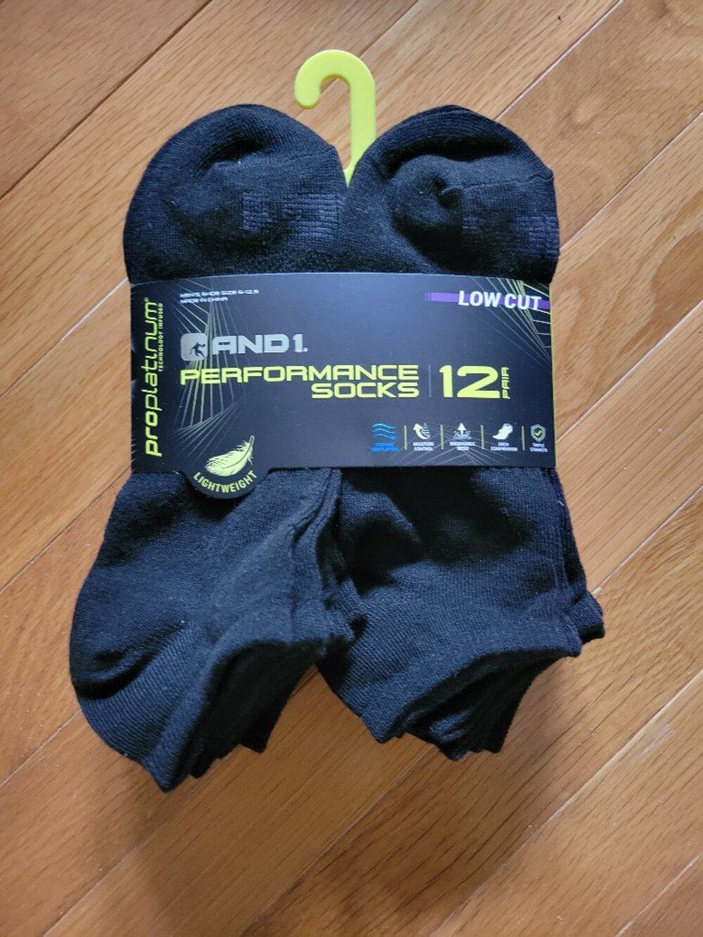 Nwt And1 black socks